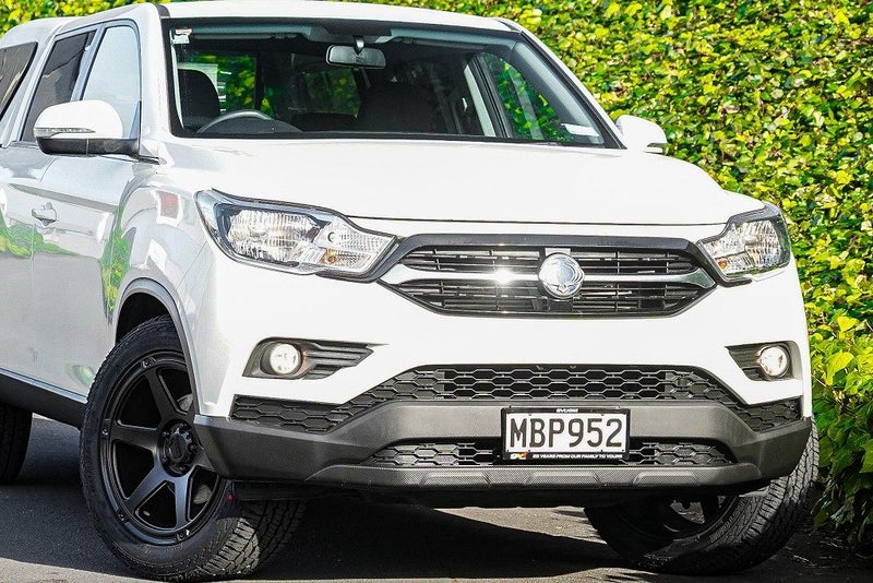 2019 SsangYong Rhino 2WD 6 Speed Manual / Canop...63622742037891111