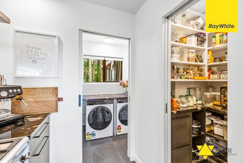 Titirangi, 3 bedrooms63622647237378114