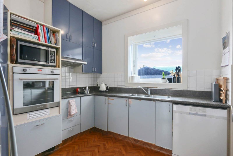 Westmere, 3 bedrooms63622824445825111