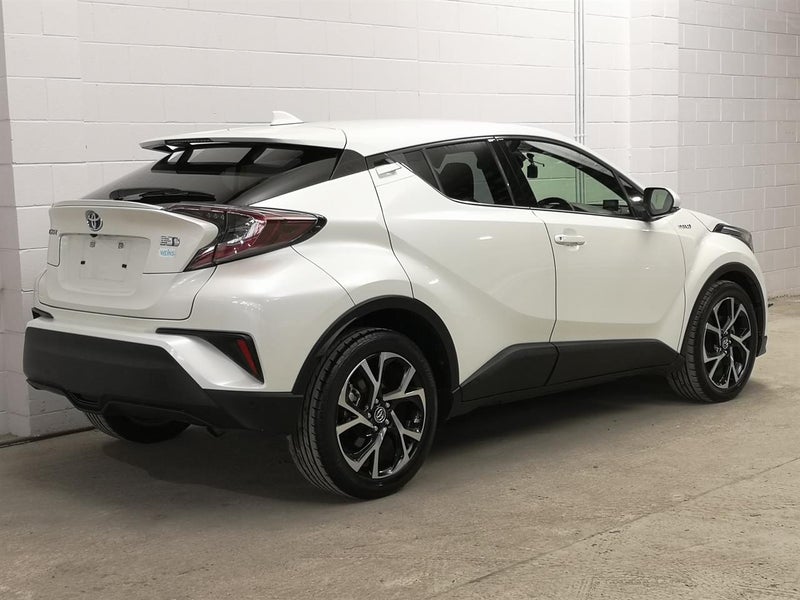 2017 Toyota C-HR 1.8 Hybrid G Leather package S...63622907862658111
