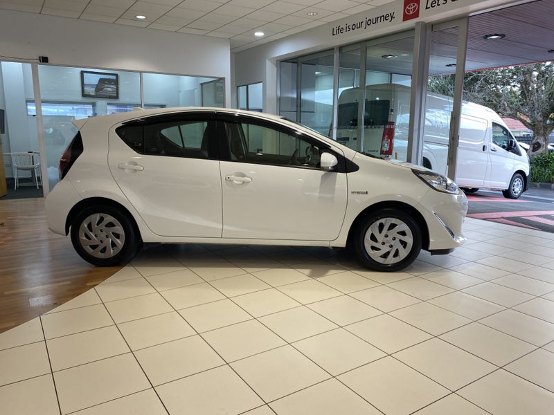 2020 Toyota Aqua 1.5 Hybrid S Business Package...63623161082498112