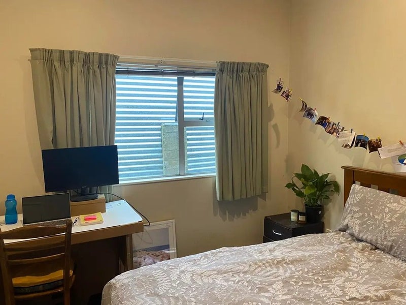 Thorndon, 3 bedrooms63623160603650111