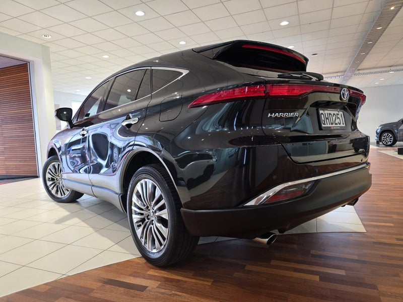 2020 Toyota Harrier 2.5Ltr Hybrid63623161061507111