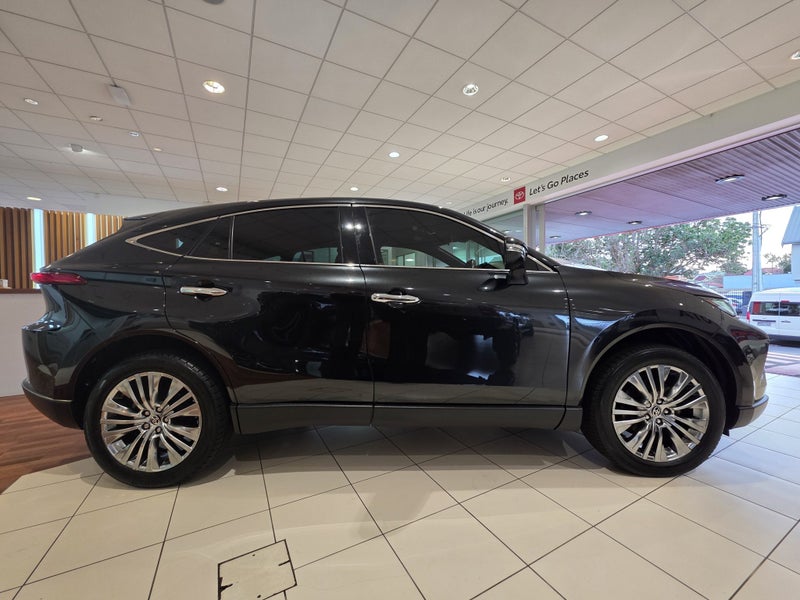 2020 Toyota Harrier 2.5Ltr Hybrid63623161061507112