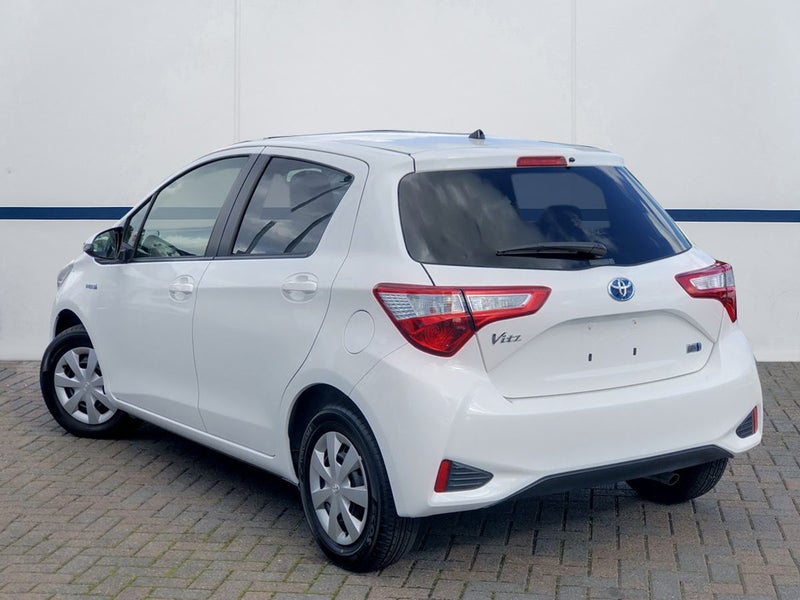 2017 Toyota Vitz 1.5Ltr Hybrid Hatchback63623161068675111