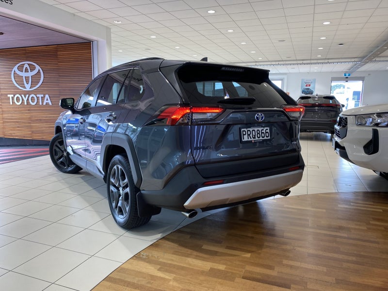 2023 Toyota RAV4 Adventure 2.5P HEV ECVT AWD SU...63623242685570111