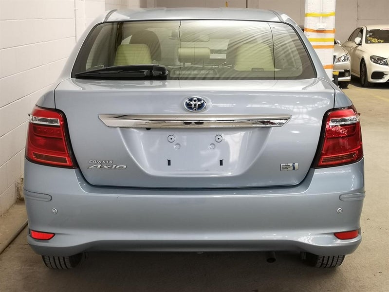 2015 Toyota Corolla Axio Hybrid Keyless Facelif...63623328622465114
