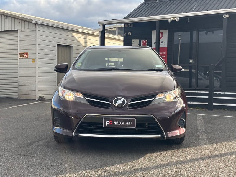 2014 Toyota Auris 150X Blackish Lounge63623579085698113