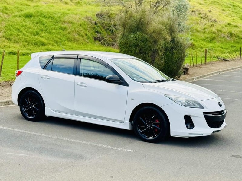 2012 Mazda Axela 15S SPORTS !! WHITE BEAUTY !!63623908713218114
