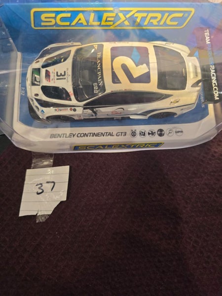 Scalextric Bentley Continetal G3 slot 1/32 Carousel 1