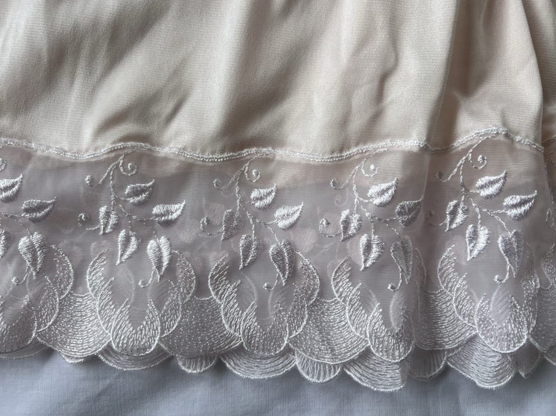 PETTICOAT, PINK. Carousel 2