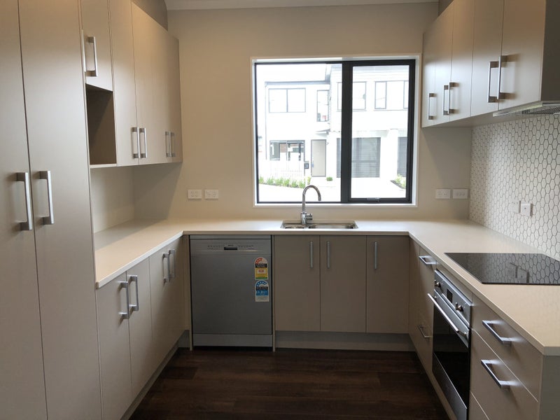 Mount Wellington, 3 bedrooms63624166377857112