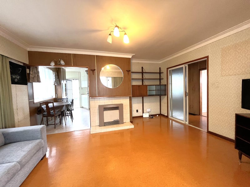 Onehunga, 2 bedrooms63624564158594111