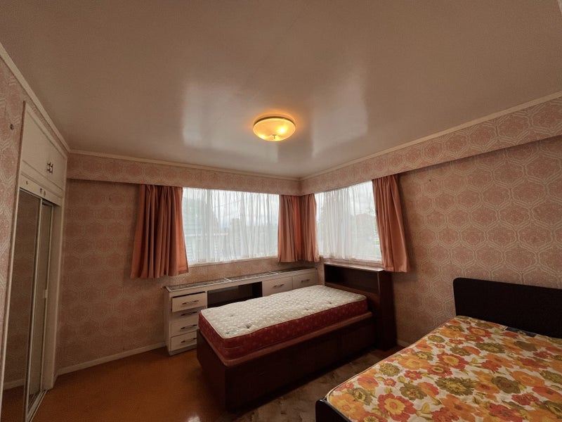Onehunga, 2 bedrooms63624564158594113