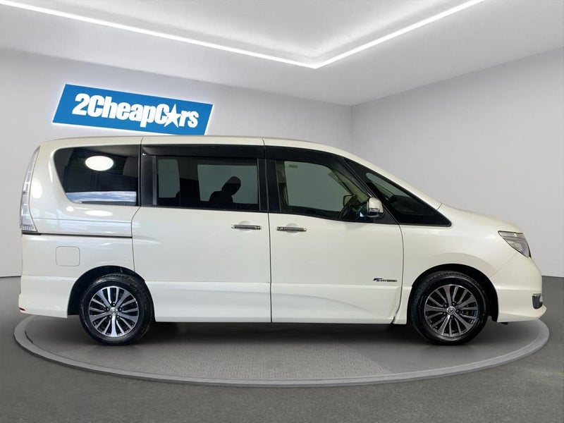 2015 Nissan Serena Hybrid Highway Star63624971220737113