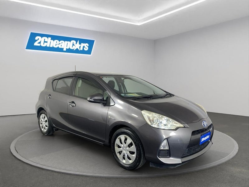2012 Toyota Aqua Hybrid63624971214210112