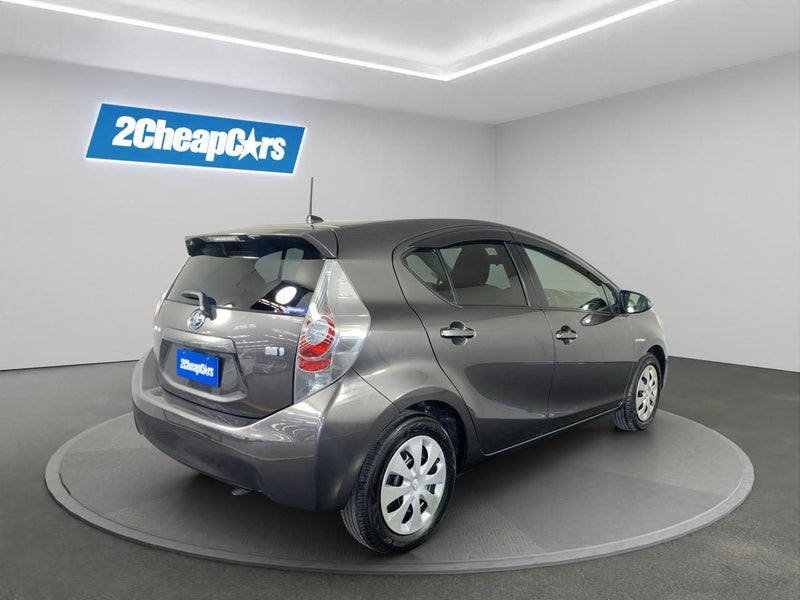 2012 Toyota Aqua Hybrid63624971214210114