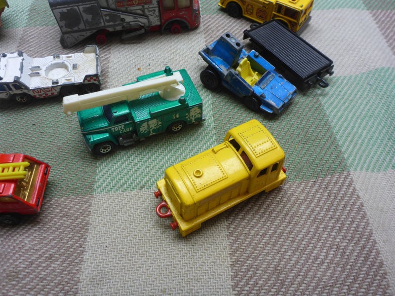 Awesome Old Vintage Diecast Toy Cars Bulk Mixed Lot Die Cast Toys Carousel 2
