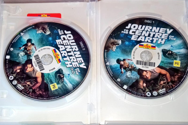 Journey to the Centre of the Earth (3D and 2D)64538168680705114