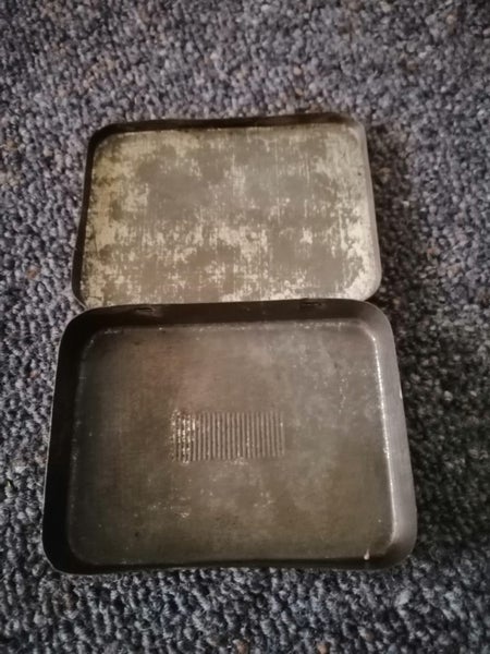 Cigarette Tins x 5 Carousel 16