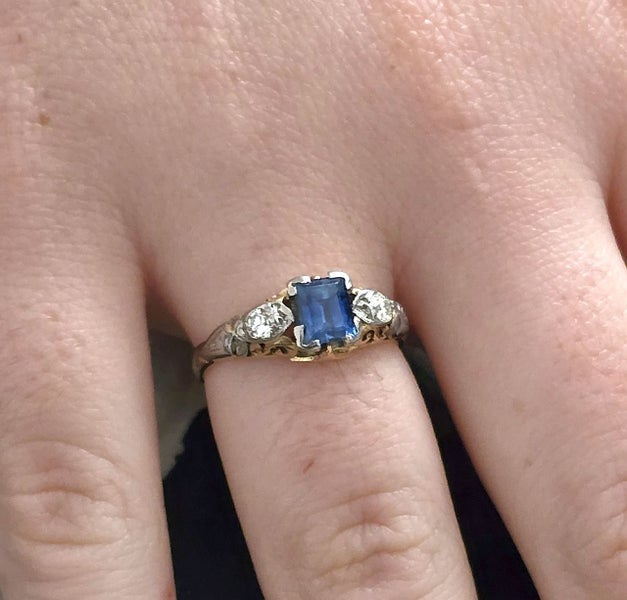 Vintage 1920's Ceylon Sapphire and Diamond 18ct trilogy handmade Carousel 1