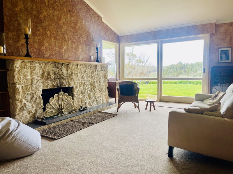 Waimarama, 4 bedrooms64580560595969110