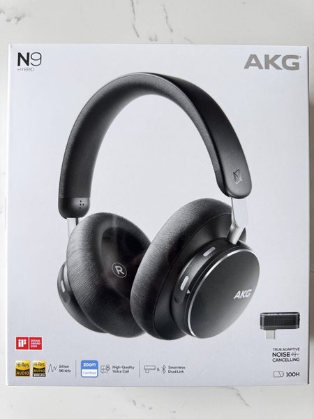 @@@ AKG N9 HYBRID @@@ Carousel 1