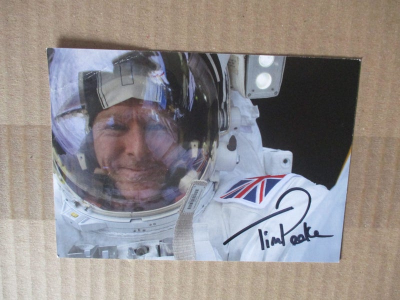 Tim Peake "Astronaut" signed Photograph Carousel 2