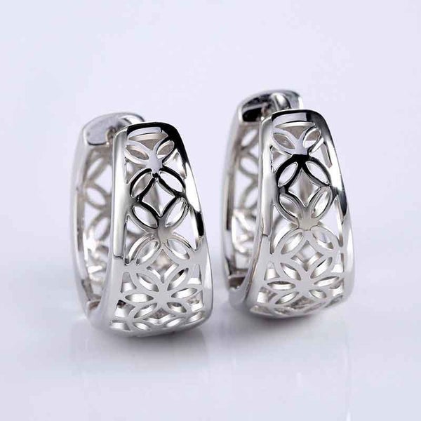 Silver Filigree Huggie Earrings "Noeline" Carousel 2