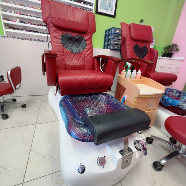 Spa pedicure63654816042497110