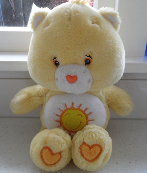 FUNSHINE CARE BEAR - 2004 Carousel 1