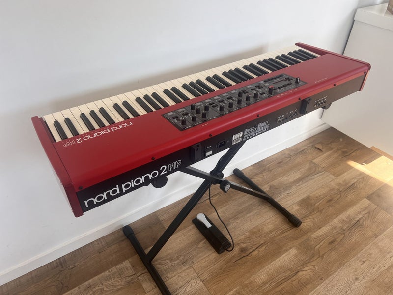 Nord Piano 2 HP 73 – Lightweight, Gig-Ready, and With a Story Carousel 20