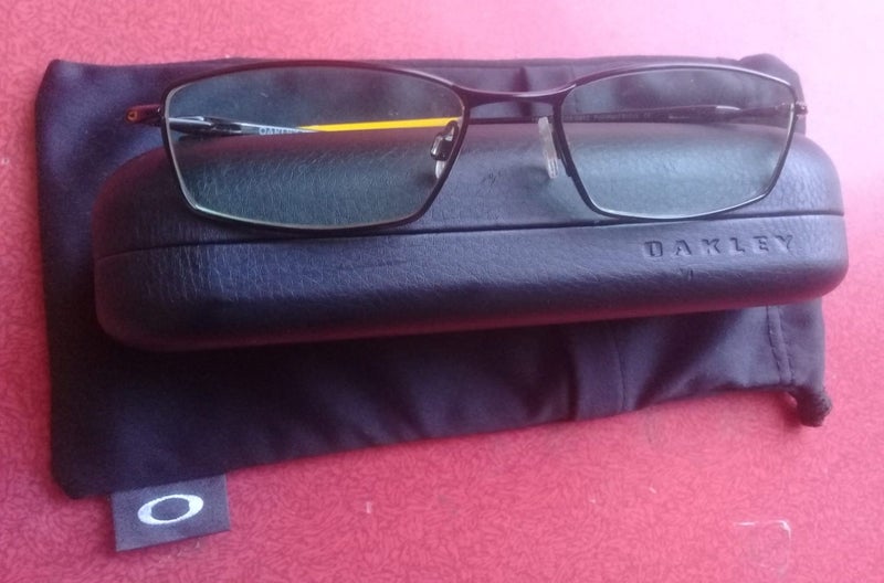 authentic OAKLEY CAPACITATOR optical frames Carousel 1