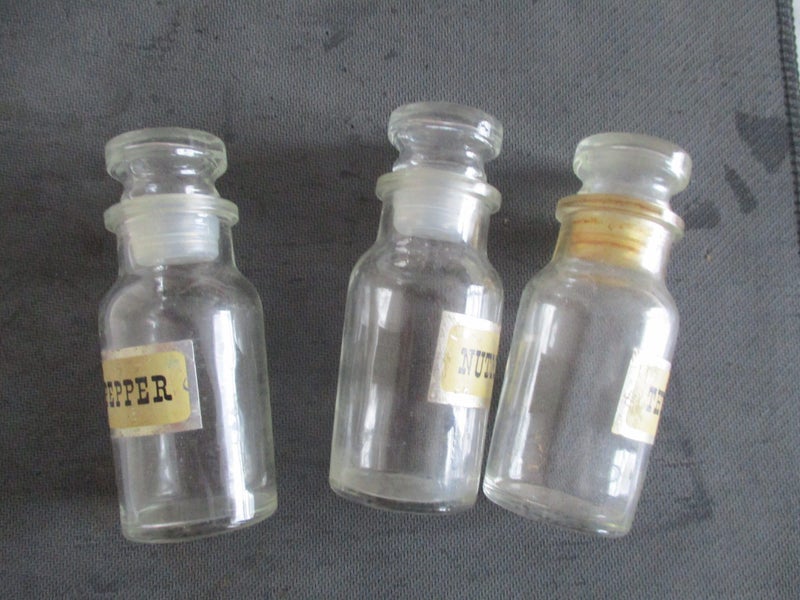 Glass Herb Jars x 3 - 10cm High x 4cm Carousel 2