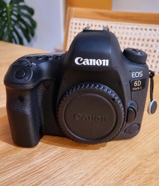 Canon EOS 6D Mark II Full Frame DSLR – Excellent Condition63807316618115110