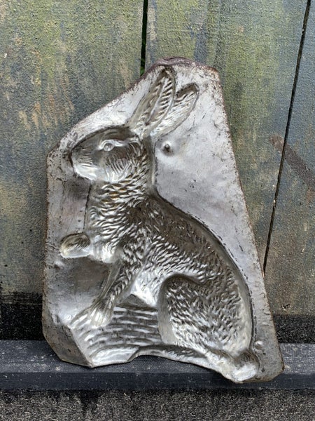 #1. - Early Antique Easter Bunny Rabbit Chocolate Candy Mould Carousel 12