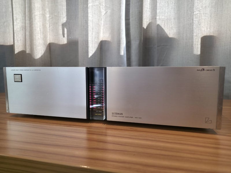 Luxman MX-100 Power Amplifier Carousel 2
