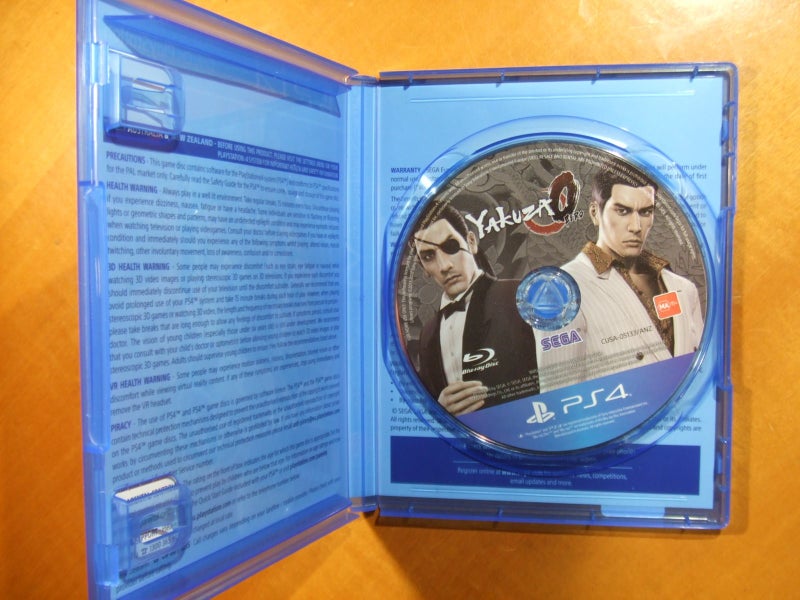 Yakuza 0 Zero - Rare PS4 Game - Excellent Condition Carousel 2