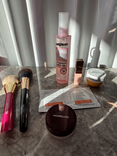 Hourglass translucent powder- soap & glory mist, nars blush dr Dennis gross bulk Carousel 1