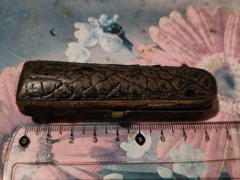 Antique Amber Cigarette holder with original case. **RARE** Carousel 2