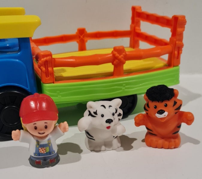Fisher-Price Little People Choo Choo Zoo Train ^ Carousel 2