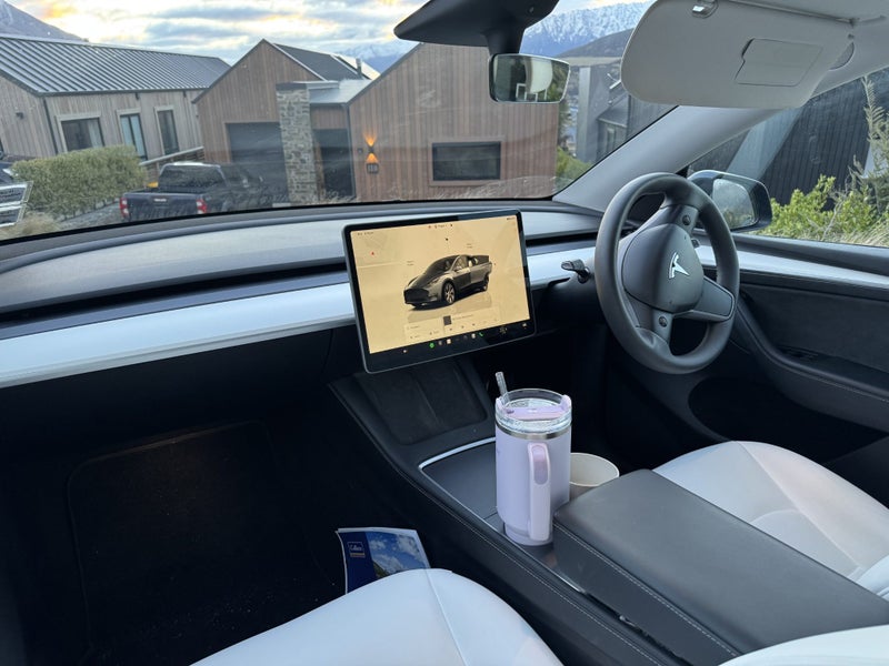 2023 Tesla Model Y Rear Wheel Drive63654835492355112