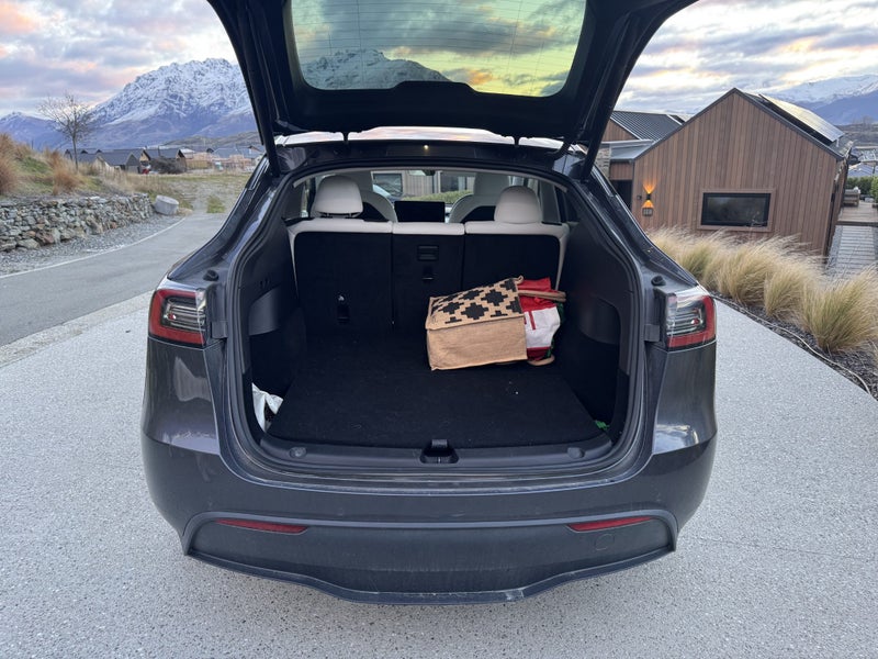 2023 Tesla Model Y Rear Wheel Drive63654835492355114