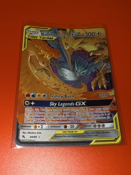 Moltres & Zapdos & Articuno - Hidden Fates Carousel 1