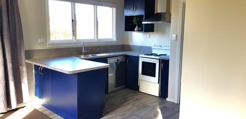 Marchwiel, 3 bedrooms63654839457538113