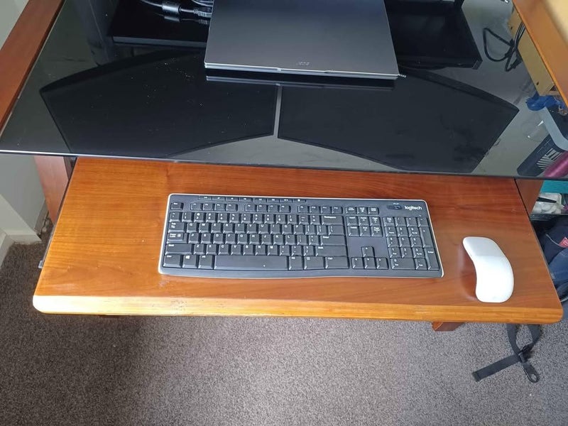 Wood and glass office desk Carousel 2