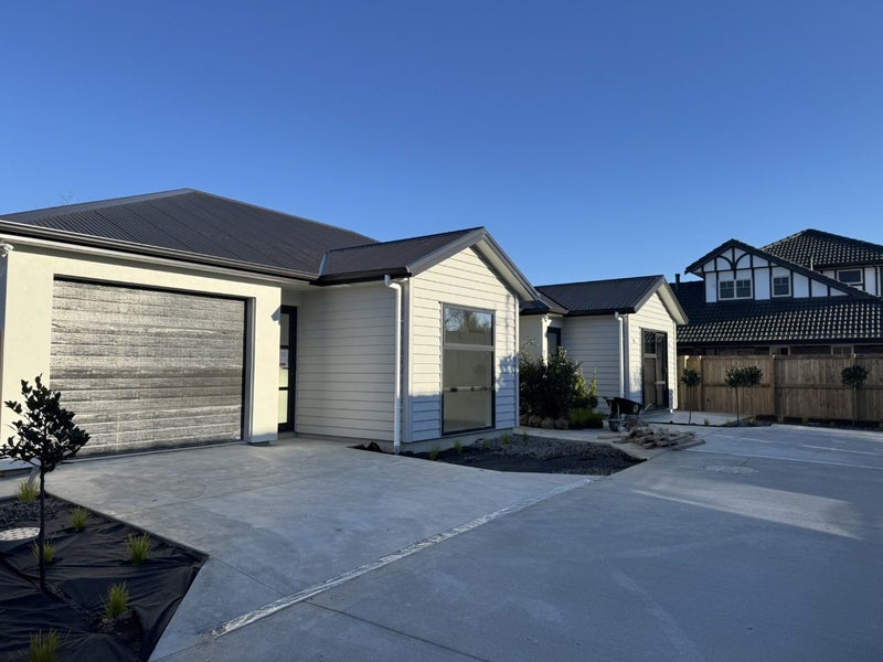 Image 1 of 9