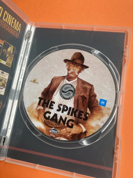 The Spikes Gang Carousel 3