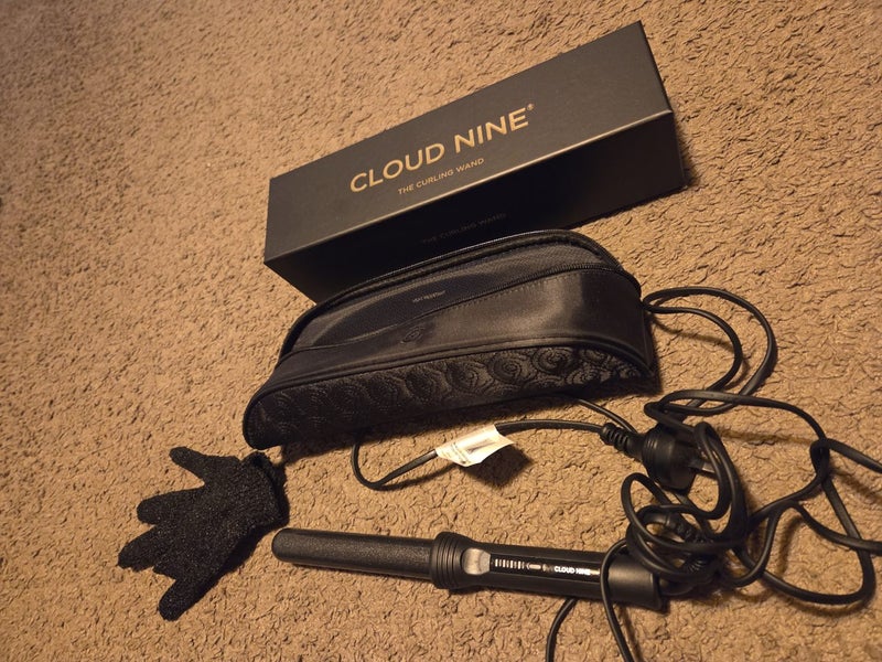 Cloud Nine -the curling wand Carousel 2