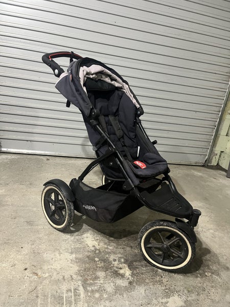 Phil & teds pram + 2nd seat Carousel 2